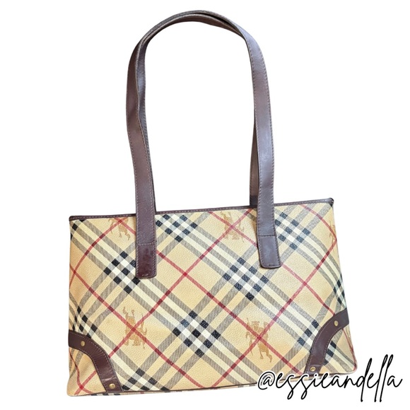 Burberry Haymarket Check Shoppers Tote Medium - Picture 1 of 16